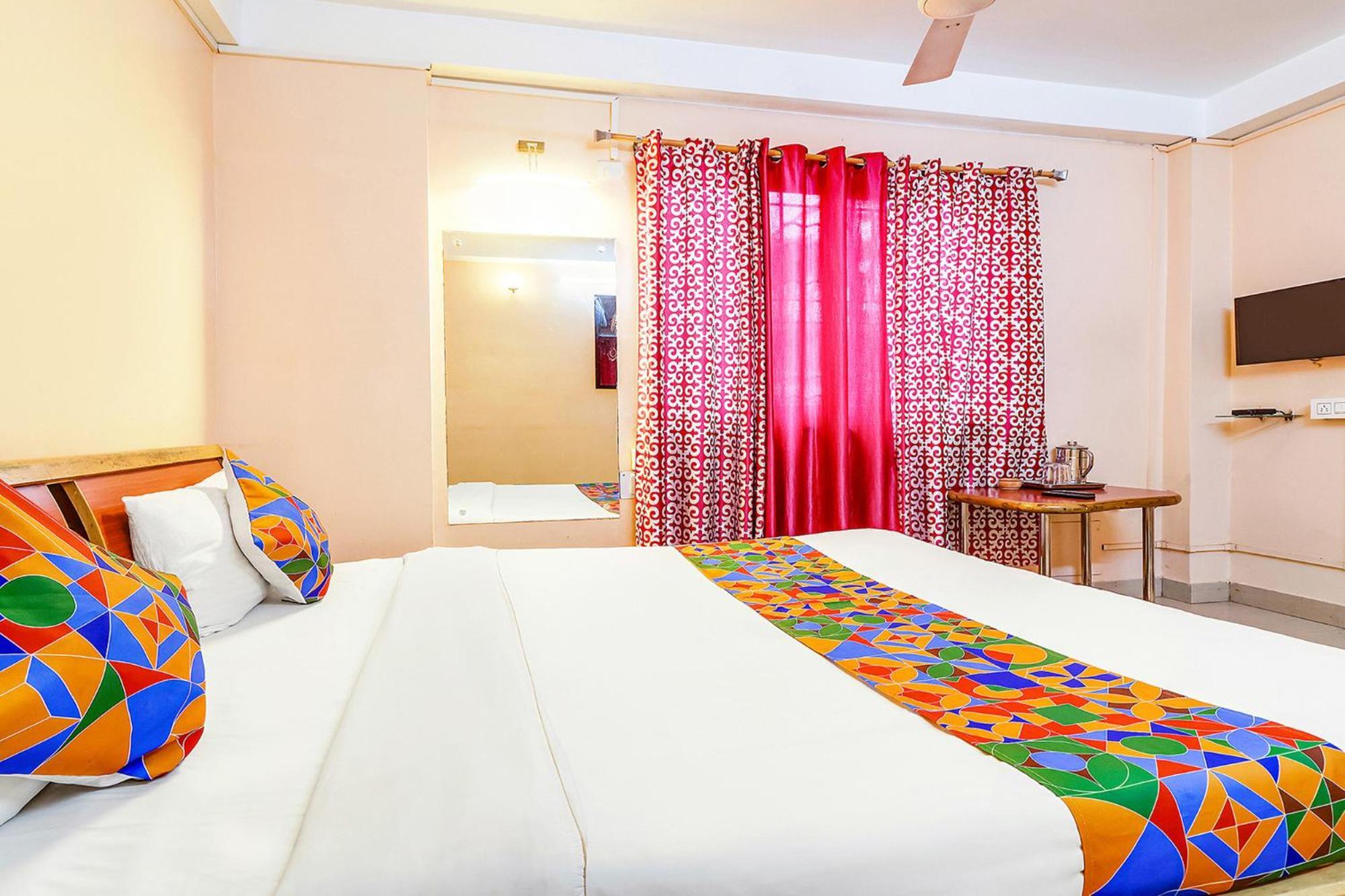 Fabhotel Oasis Matigara Εξωτερικό φωτογραφία